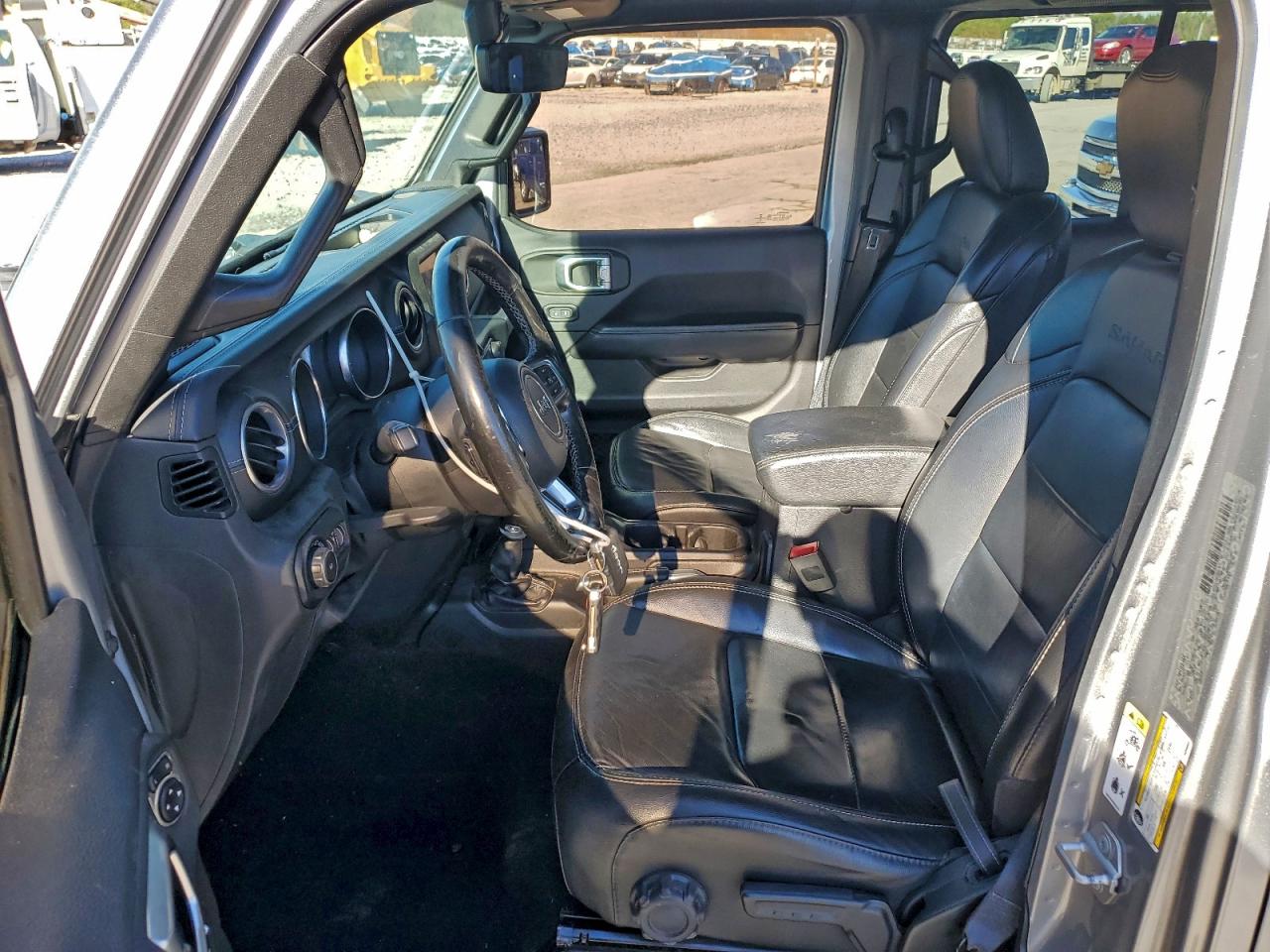 2018 Jeep Wrangler Unlimited Sahara VIN: 1C4HJXEG7JW330053 Lot: 94353525