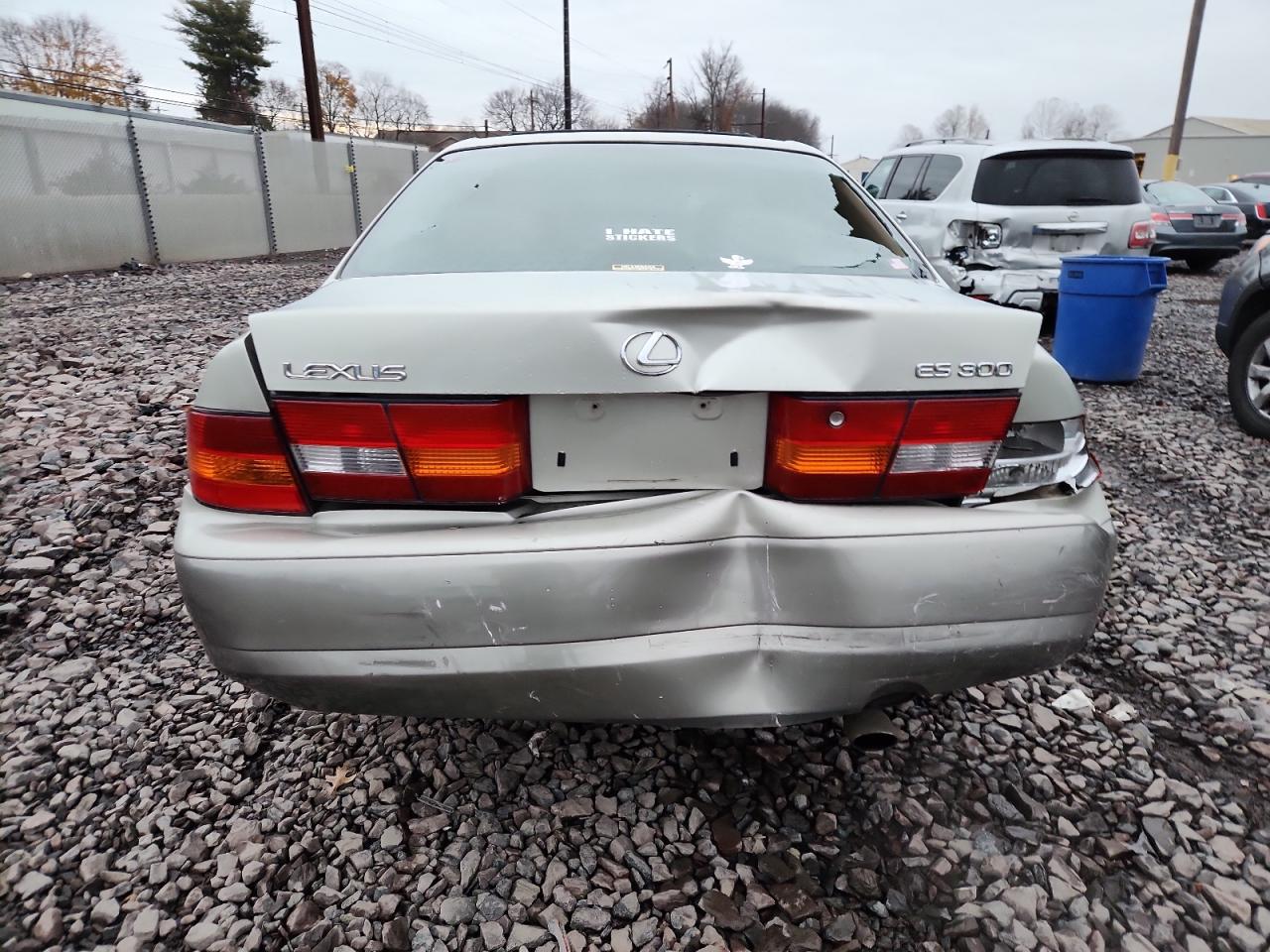 1997 Lexus Es 300 VIN: JT8BF22G0V0066843 Lot: 93216555