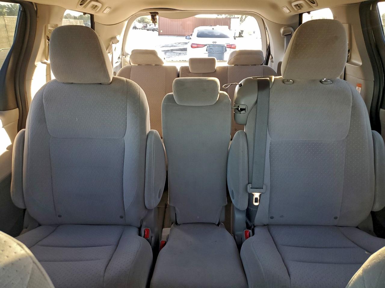 2022 Toyota Sienna Le VIN: 5TDKZ3DC2LS070718 Lot: 94259925