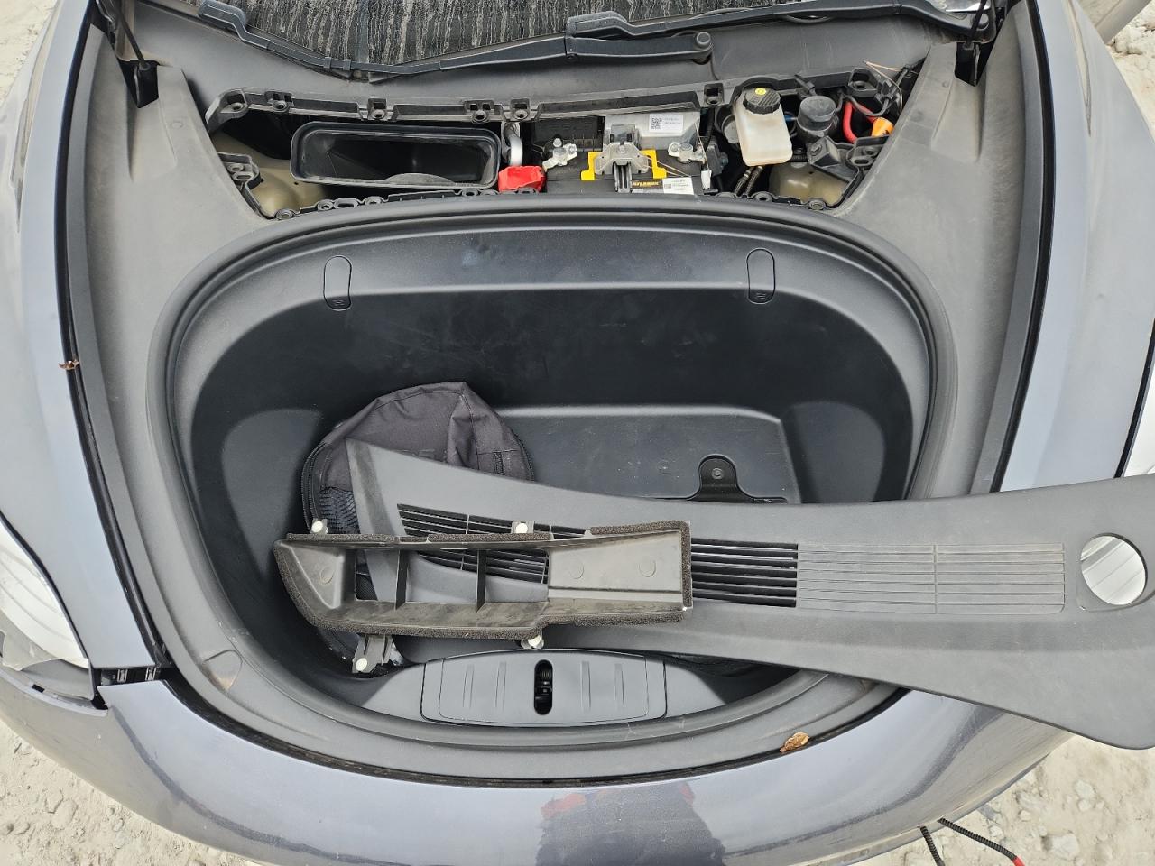 2019 Tesla Model 3 VIN: 5YJ3E1EA5KF359645 Lot: 93496825