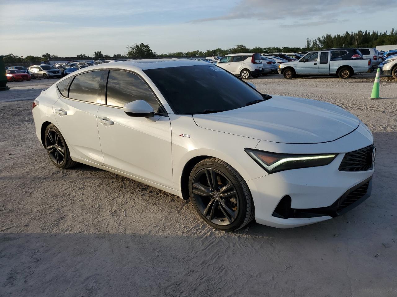 Фото: 19UDE4H32PA007711