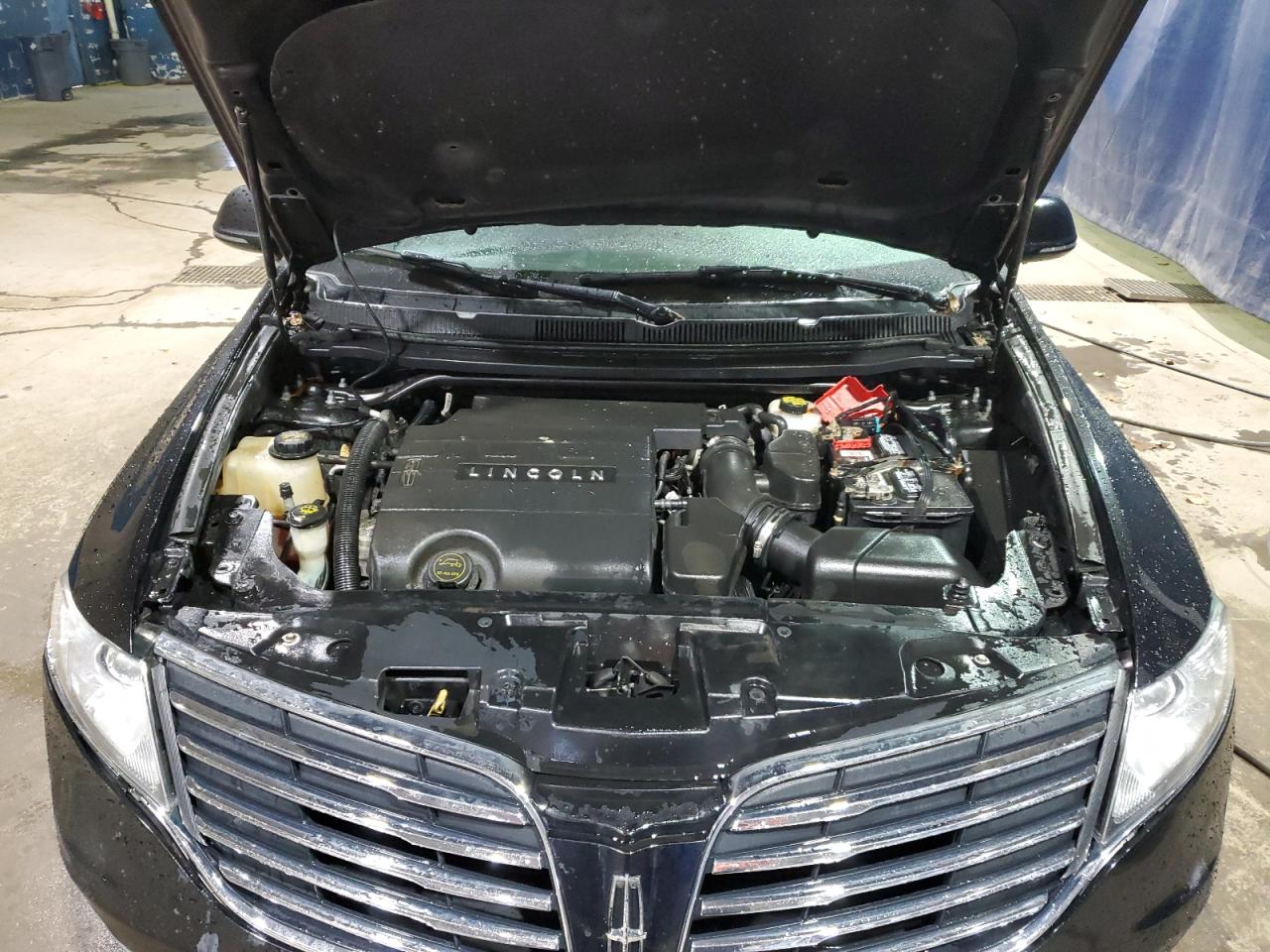 2018 Lincoln Mkt VIN: 2LMHJ5NKXJBL01799 Lot: 92754415