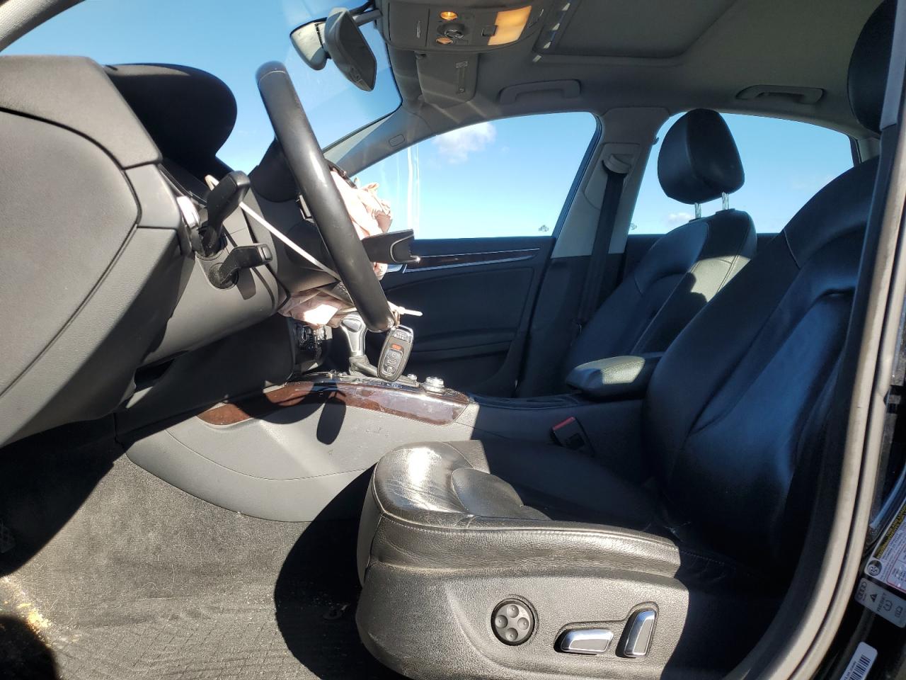 2014 Audi A4 Premium Plus VIN: WAUFFAFL2EN027868 Lot: 82718625