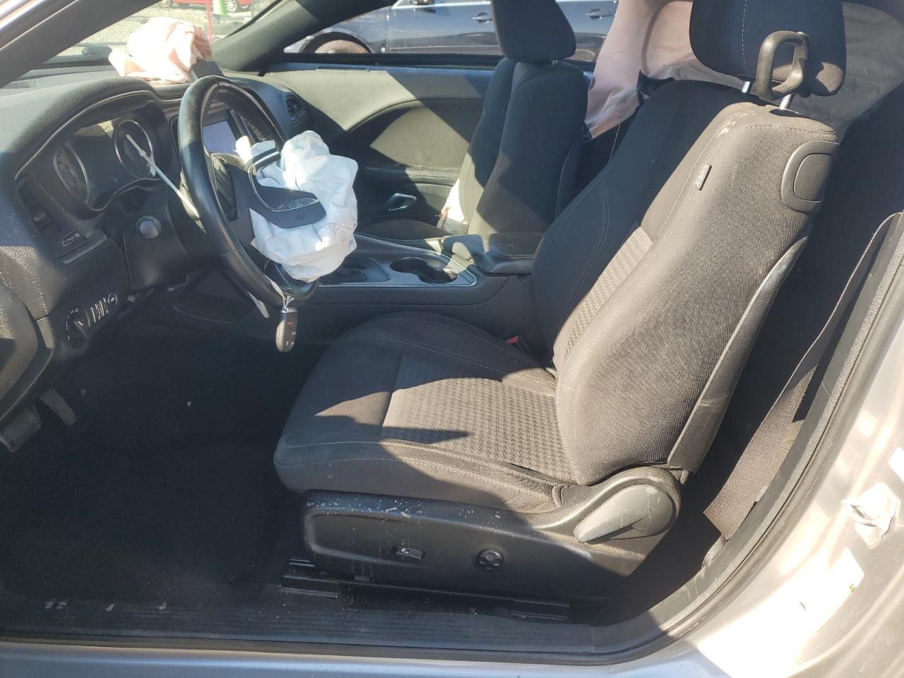 2018 Dodge Challenger Sxt VIN: 2C3CDZAG6JH236347 Lot: 93189575