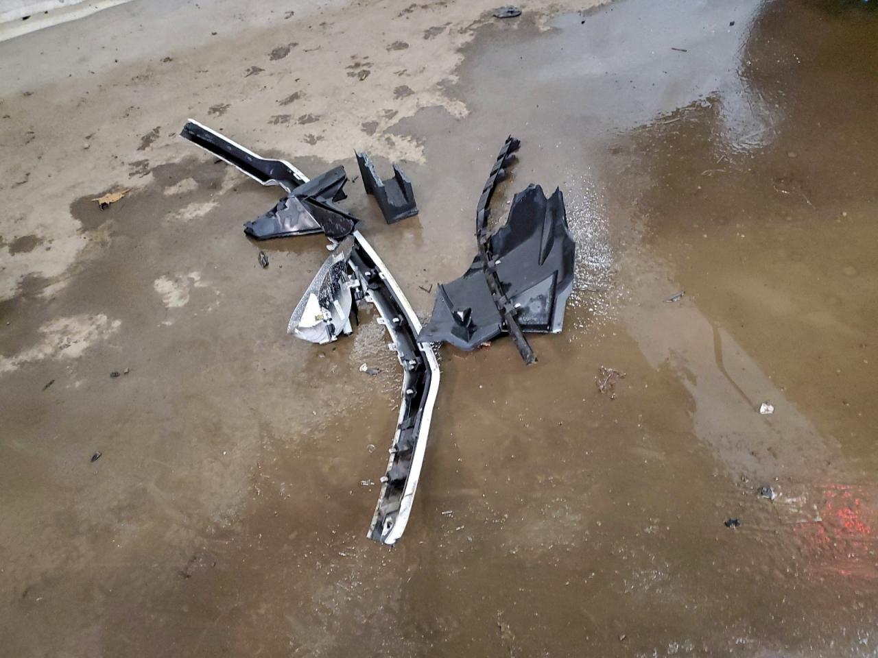 2018 Ford F150 Super Cab VIN: 1FTFX1E57JFD82283 Lot: 94270845