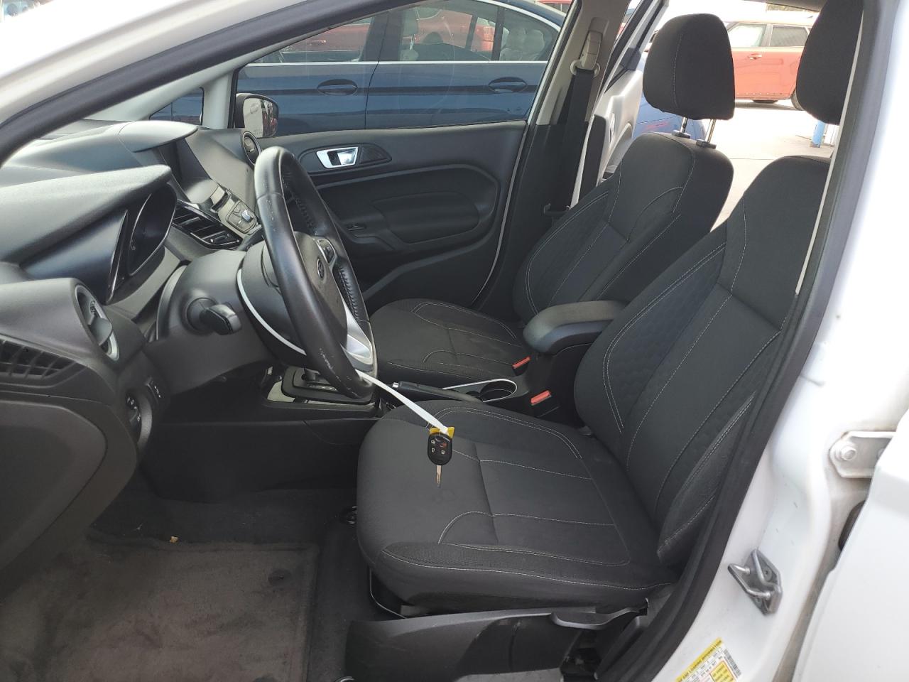 2015 Ford Fiesta Se VIN: 3FADP4BJ0FM190694 Lot: 92108565