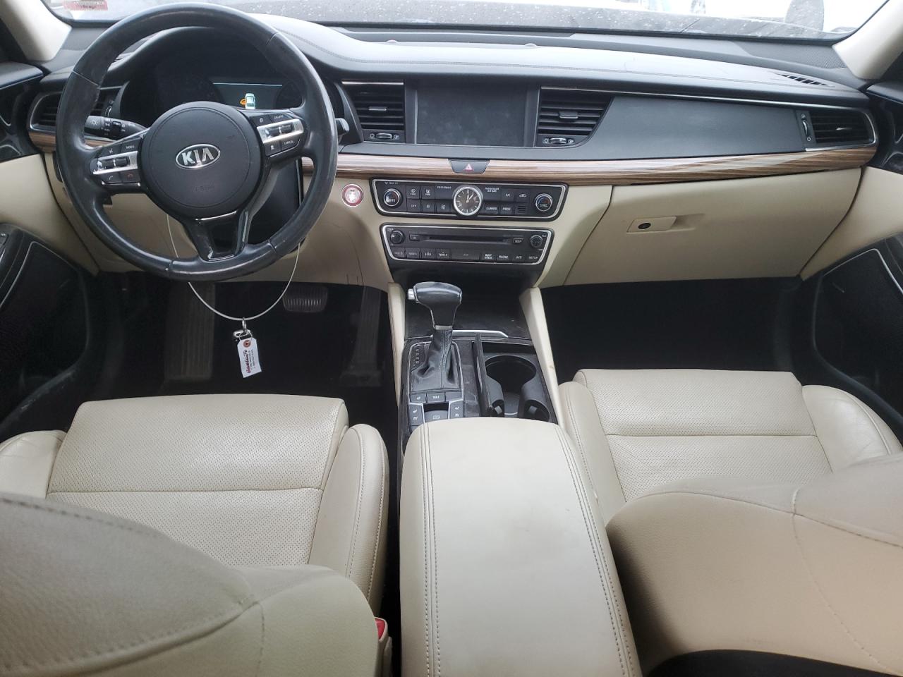 2017 Kia Cadenza Premium VIN: KNALC4J15H5083634 Lot: 92585675