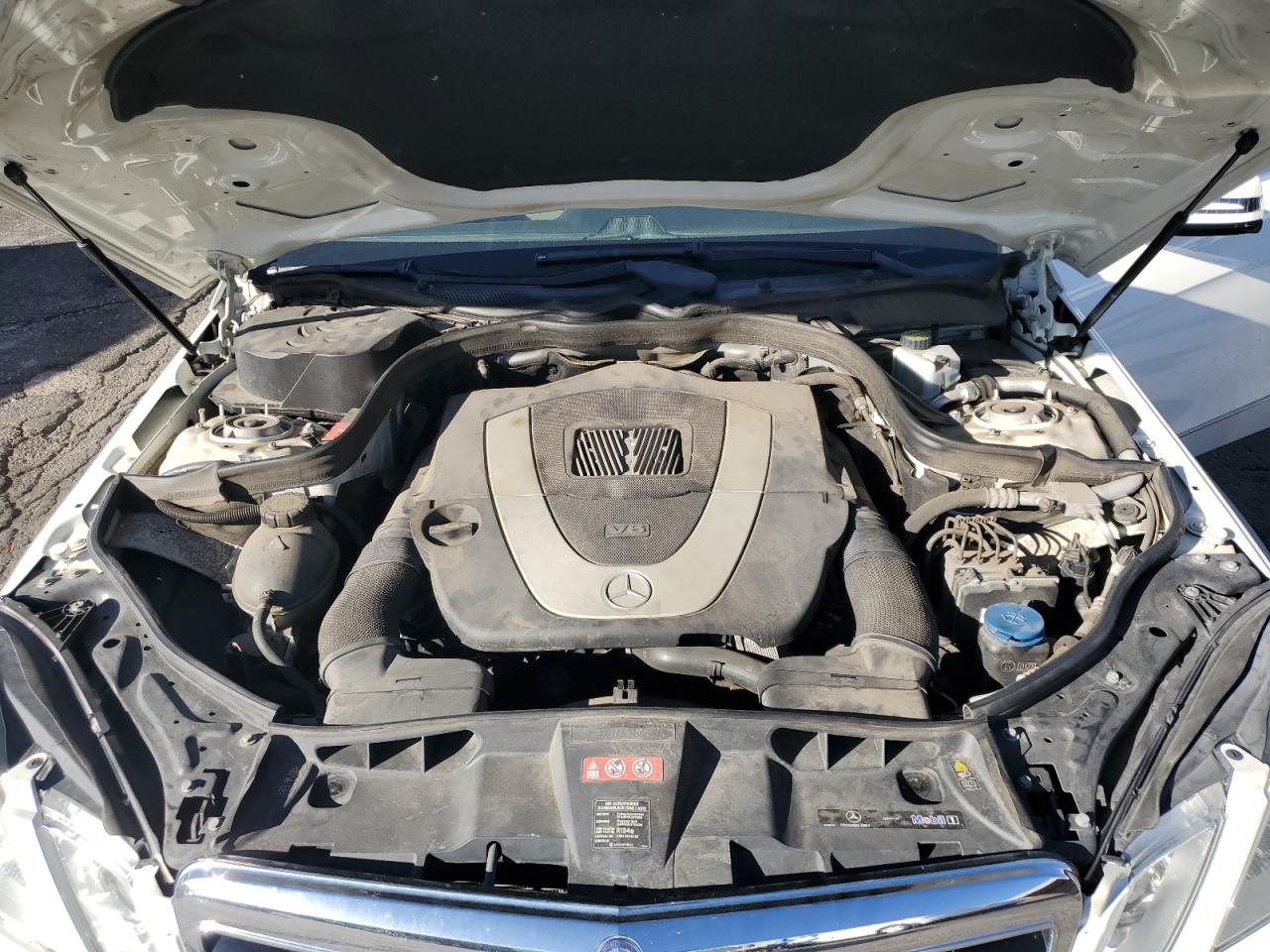 2011 Mercedes-Benz E 350 VIN: WDDHF5GB4BA516824 Lot: 93374045