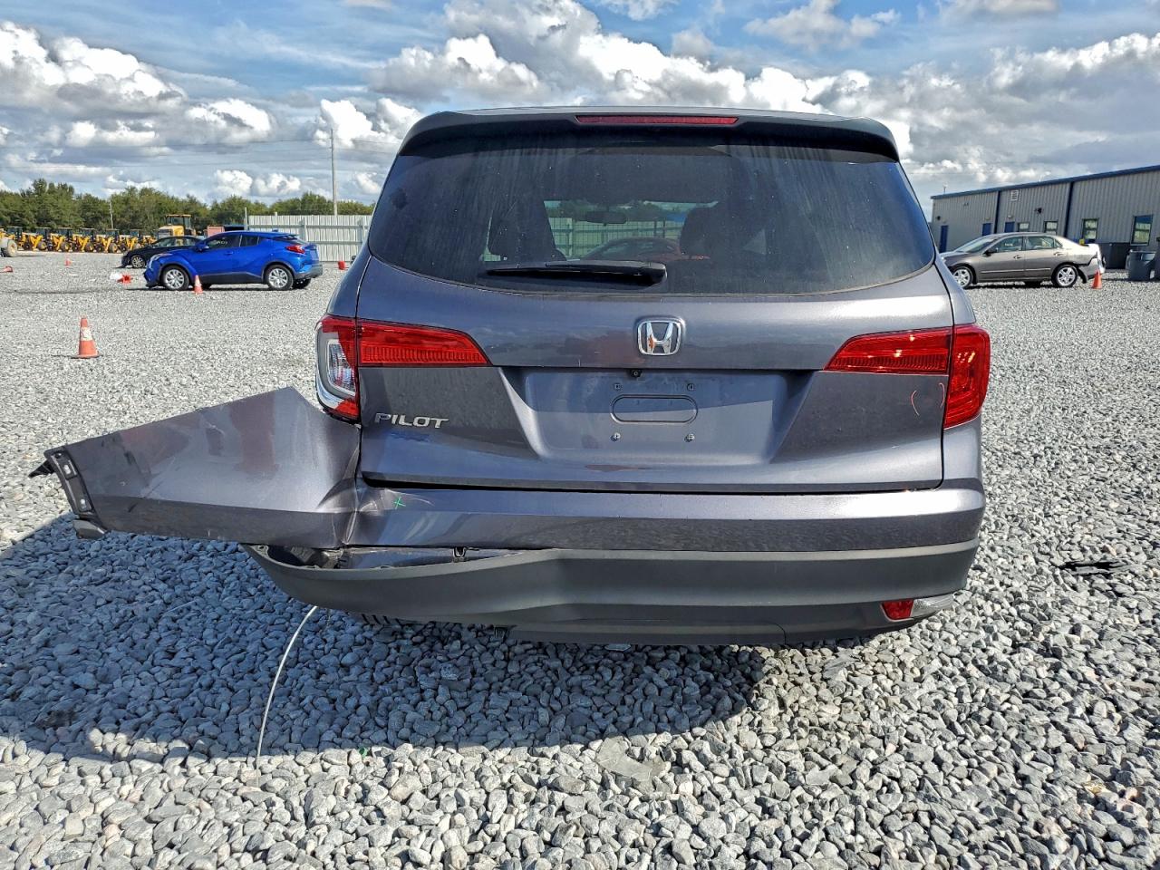 2017 Honda Pilot Lx VIN: 5FNYF5H10HB019270 Lot: 94766515