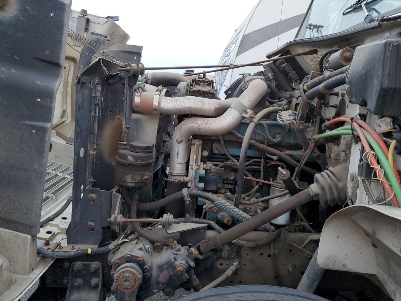 1997 International 4900 Flatbed Truck VIN: 1HTSDAAN8VH490812 Lot: 91855685