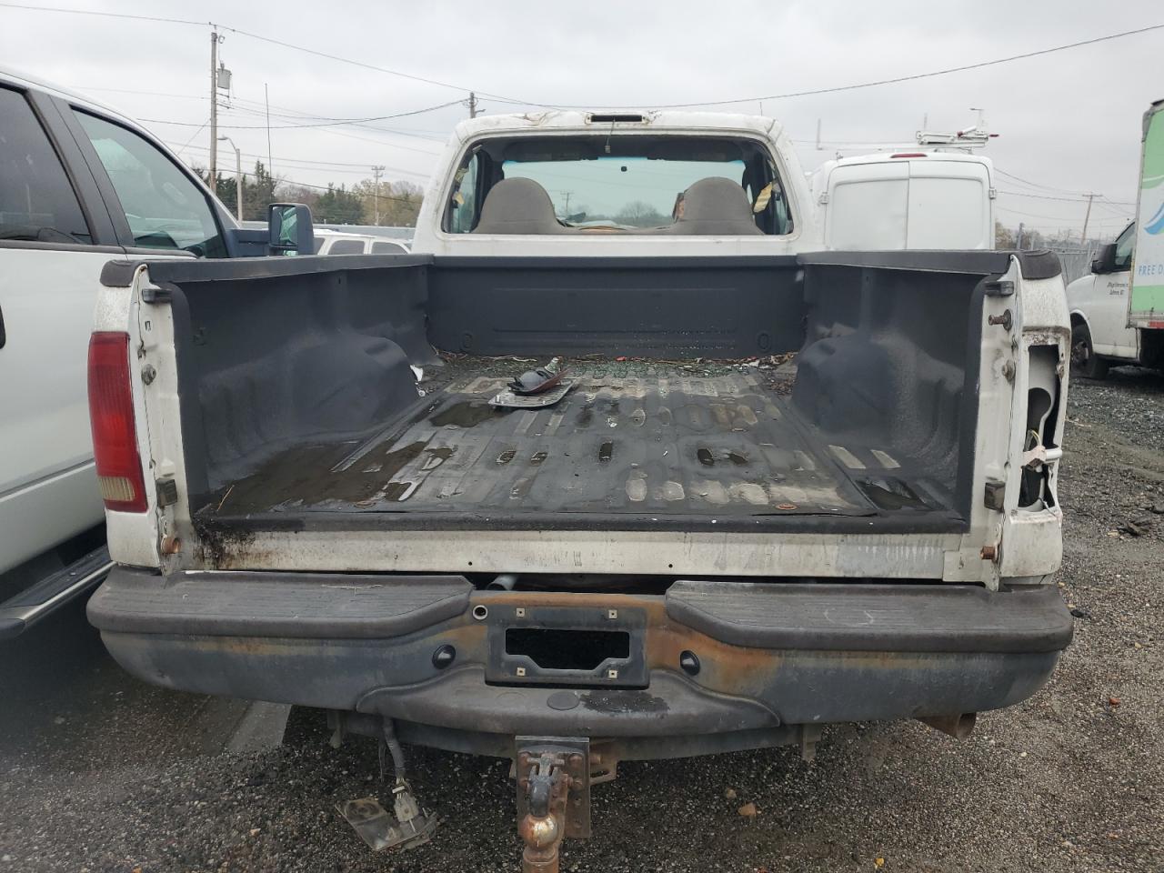 2006 Ford F250 Super Duty VIN: 1FTNF21526EA68841 Lot: 84808775