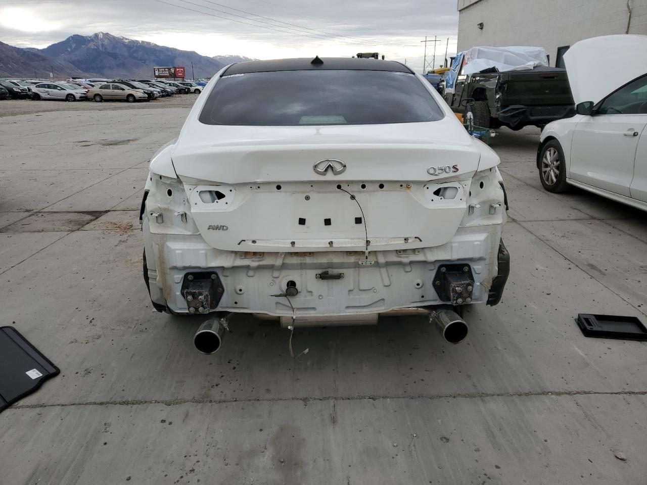 2014 Infiniti Q50 Base VIN: JN1BV7AR3EM702333 Lot: 91570685