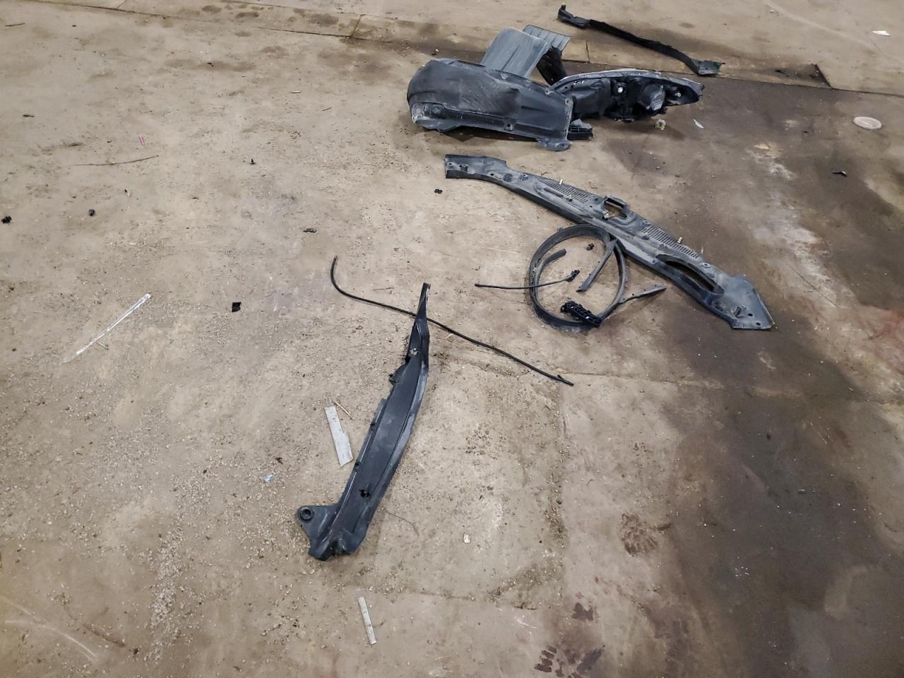 2014 Acura Rlx Advance VIN: JH4KC1F9XEC003861 Lot: 91572345