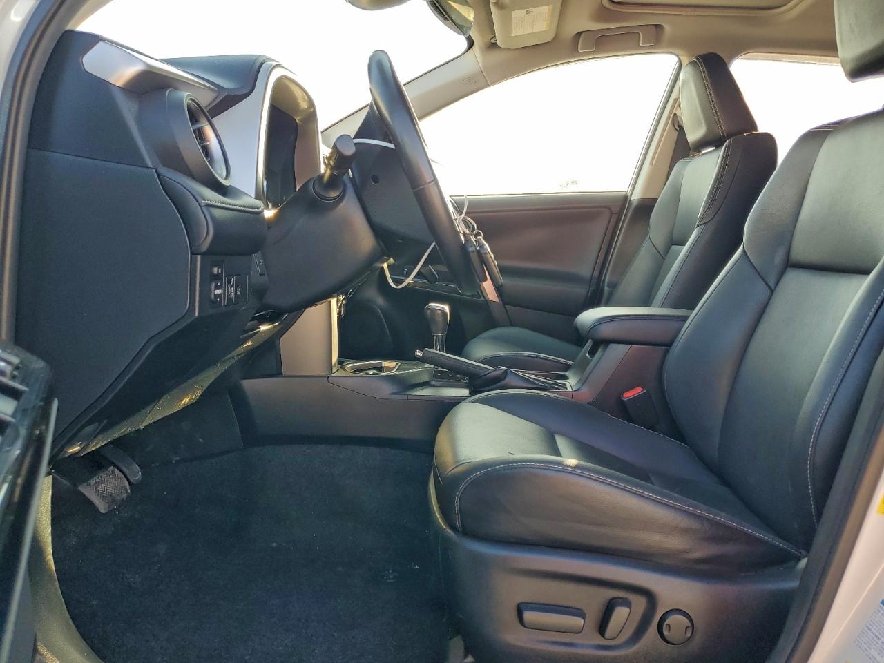 2018 Toyota Rav4 Hv Limited VIN: JTMDJREV7JD195242 Lot: 94122205