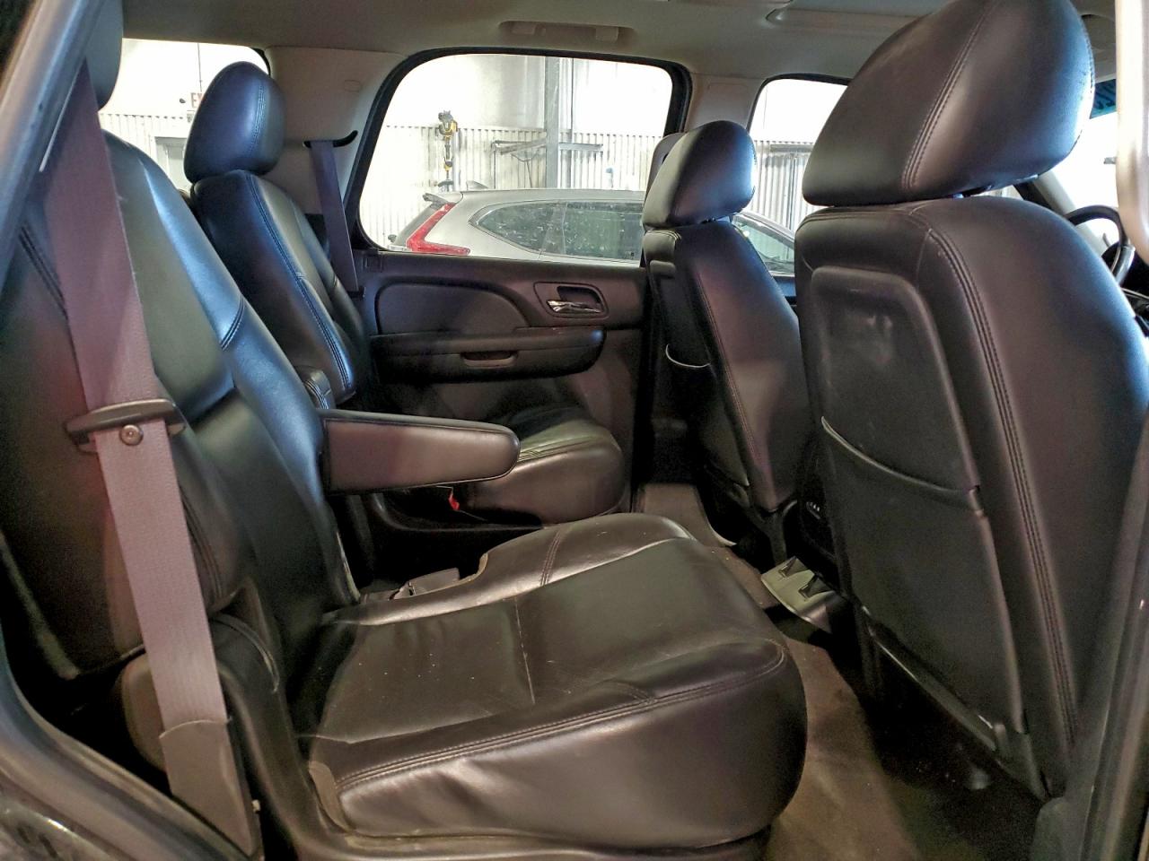 2011 Chevrolet Tahoe K1500 Ltz VIN: 1GNSKCE06BR215224 Lot: 90488225