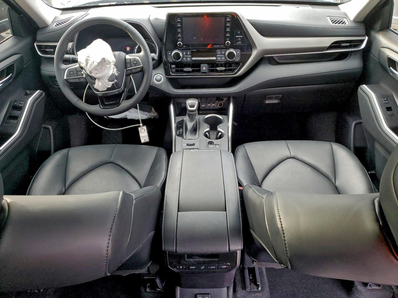 2021 Toyota Highlander Xle VIN: 5TDGZRBH6MS556120 Lot: 94405495