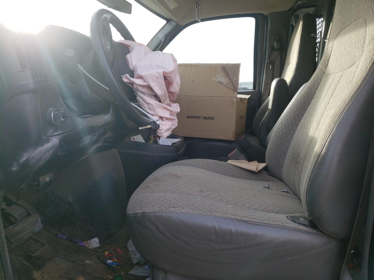 2015 GMC Savana 2500 Delivery Van VIN: 1GTW7FCF0F1144773 Lot: 92237895