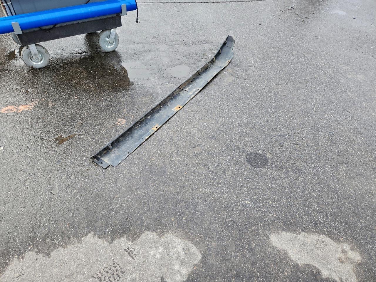 2004 Hummer H2 VIN: 5GRGN23U44H116933 Lot: 93600345