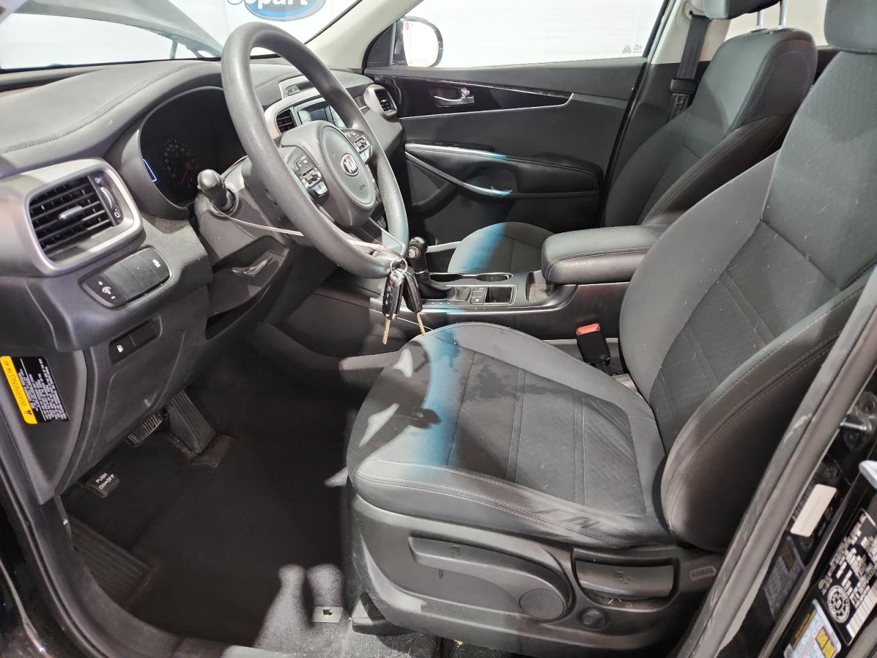 2017 Kia Sorento Lx VIN: 5XYPG4A32HG225780 Lot: 94133455