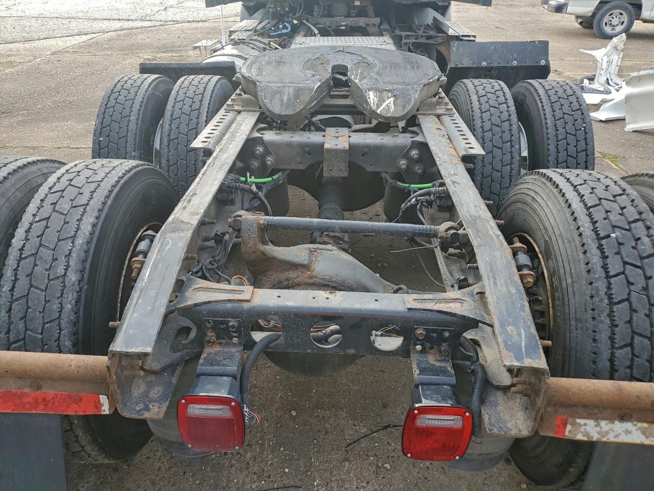 2018 International Prostar - Semi Truck VIN: 3HSDWTZRXJN713071 Lot: 93188585