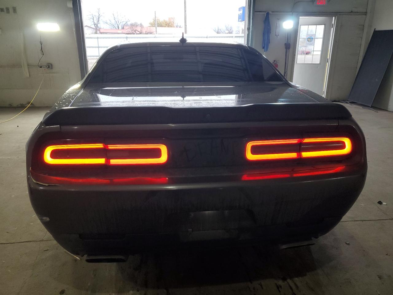 2016 Dodge Challenger R/T Scat Pack VIN: 2C3CDZFJ3GH299578 Lot: 93291435