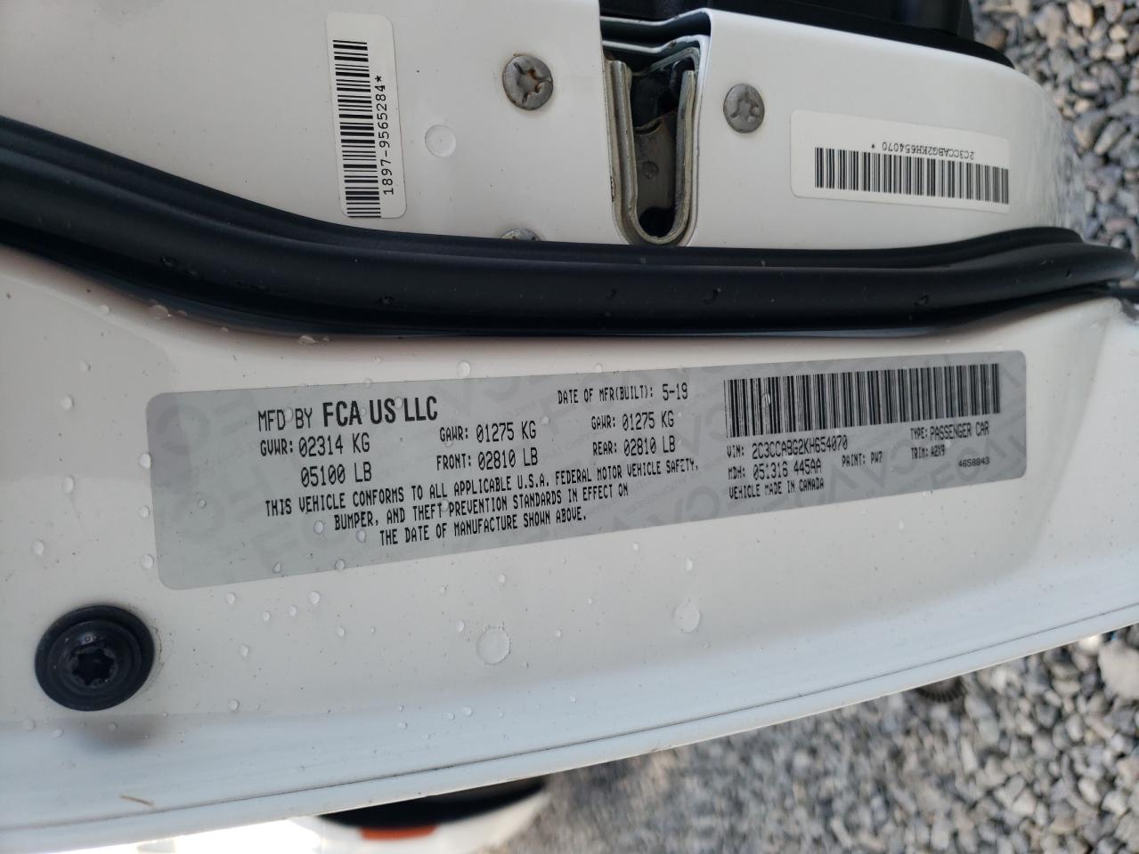 2019 Chrysler 300 S VIN: 2C3CCABG2KH654070 Lot: 91769795