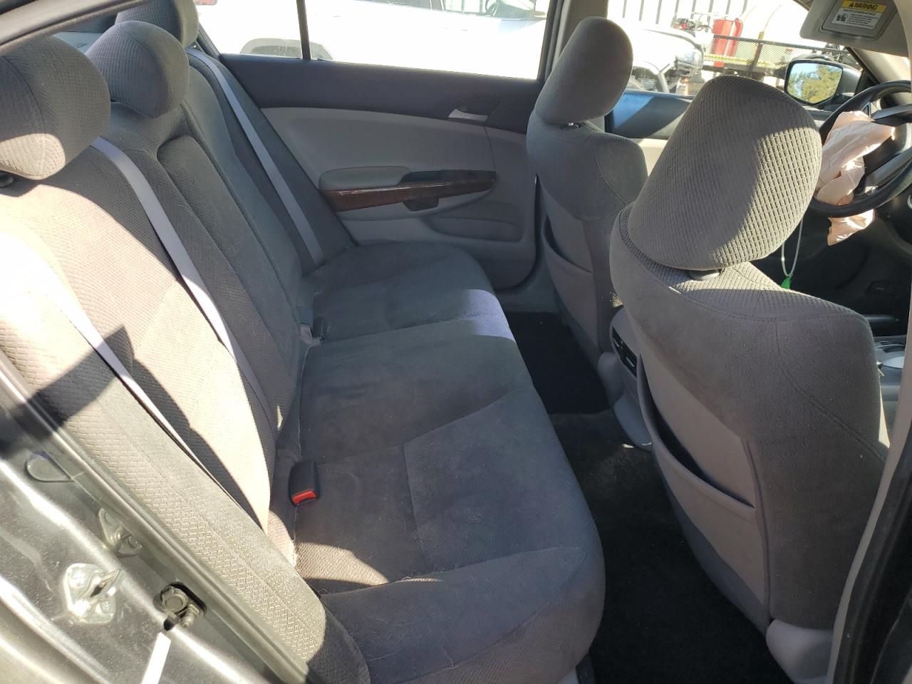 2011 Honda Accord Ex VIN: 1HGCP2F75BA121811 Lot: 92603435