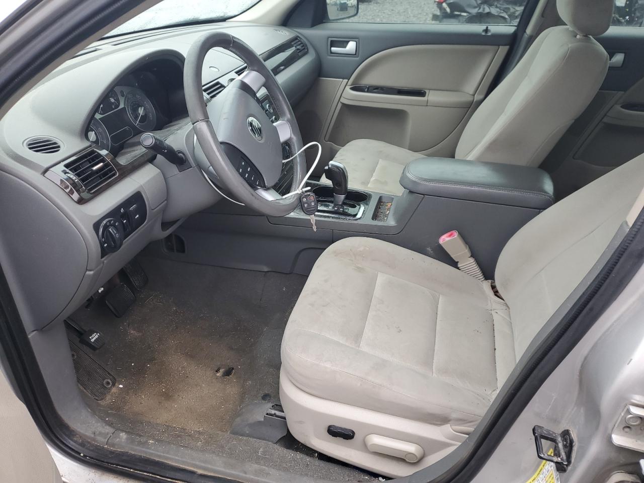 2008 Mercury Sable Luxury VIN: 1MEHM41W58G619499 Lot: 93217125