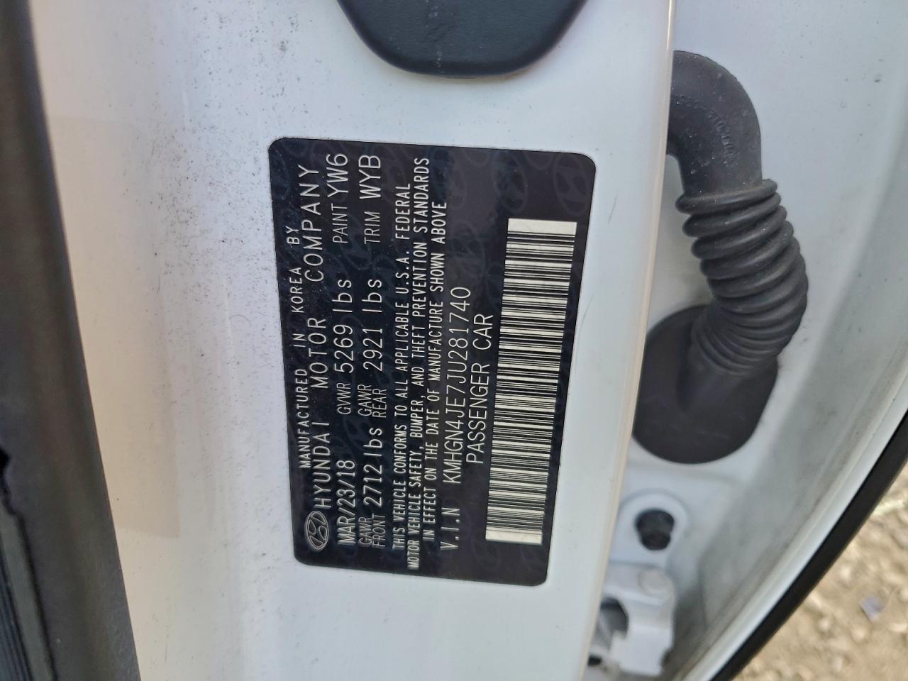 2018 Genesis G80 Base VIN: KMHGN4JE7JU281740 Lot: 93822115