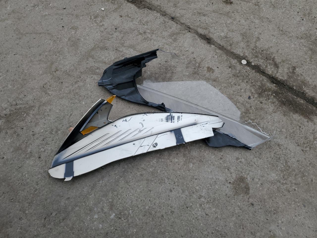 2018 Ford Escape Se VIN: 1FMCU9GD4JUD58058 Lot: 93659375