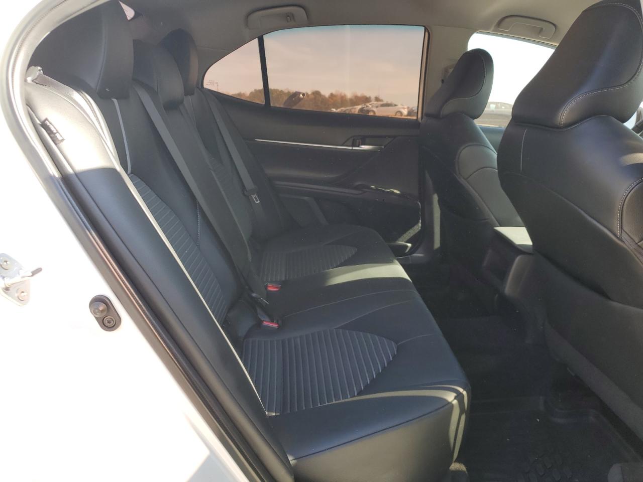 2022 Toyota Camry Se VIN: 4T1T11BK6NU057636 Lot: 92820625