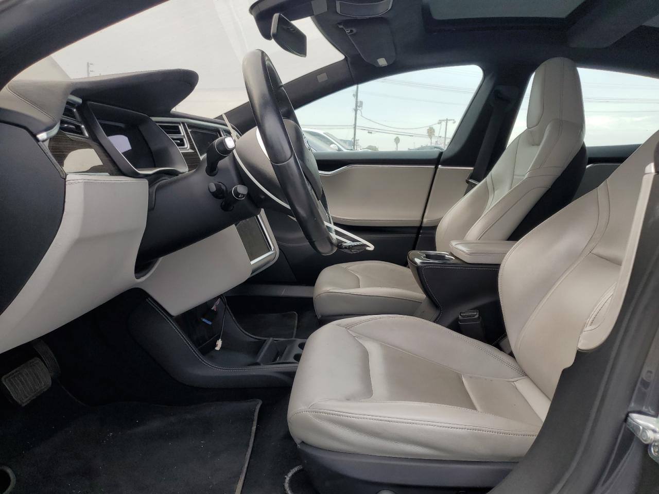 2022 Tesla Model S VIN: 5YJSA1E13GF131562 Lot: 92475555