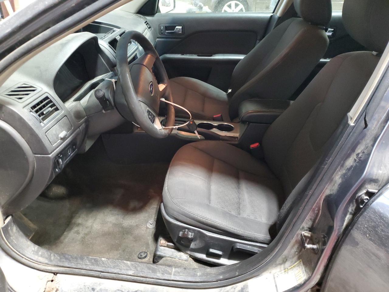 2010 Ford Fusion Se VIN: 3FAHP0HA0AR427620 Lot: 92677845