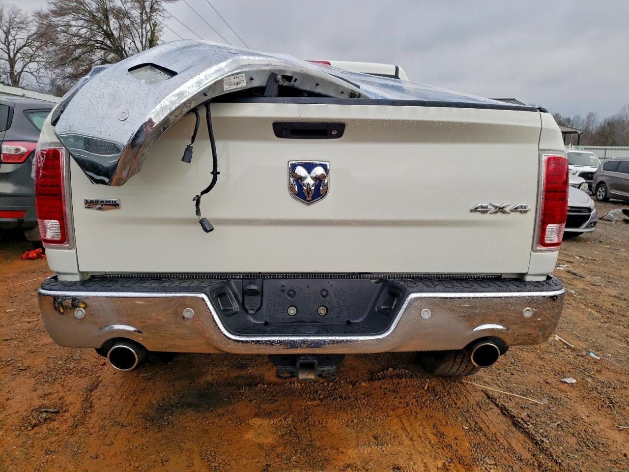 2017 Ram 1500 Laramie VIN: 1C6RR7NT5HS772946 Lot: 93869825