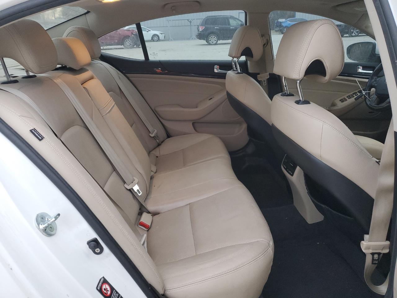 2015 Kia Cadenza Premium VIN: KNALN4D76F5173110 Lot: 92395965