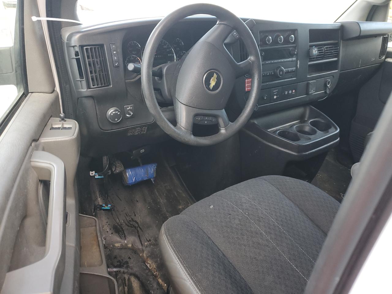 2020 Chevrolet Express G2500 VIN: 1GCWGAFG5L1268069 Lot: 92503895