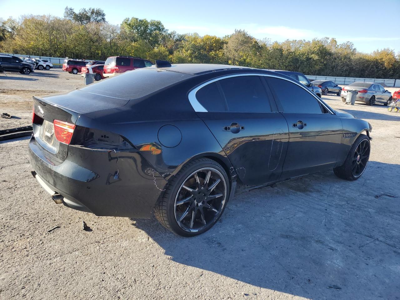 2017 Jaguar Xe black null gas SAJAR4BG4HA964698 photo #4