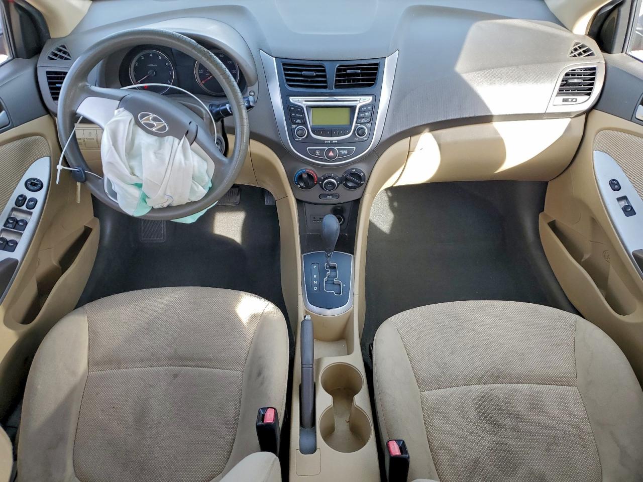 2013 Hyundai Accent Gls VIN: KMHCT4AE5DU292518 Lot: 93884375