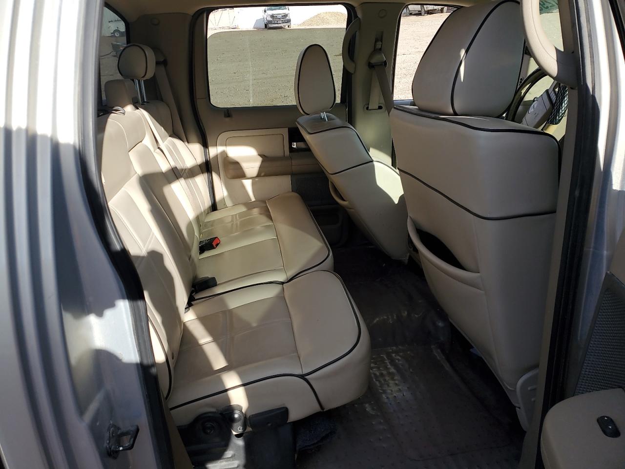 2006 Lincoln Mark Lt VIN: 5LTPW18566FJ11674 Lot: 92501295