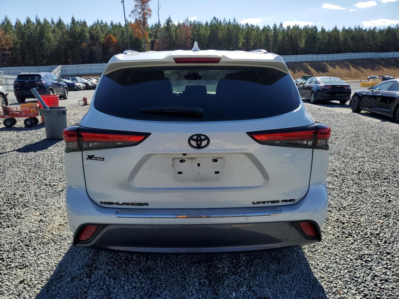 2023 Toyota Highlander L VIN: 5TDKDRBH9PS014541 Lot: 90708865