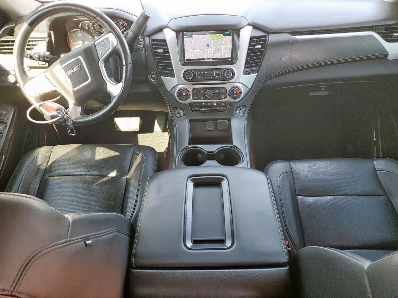 2020 GMC Yukon Xl C1500 Slt VIN: 1GKS1GKC5LR147084 Lot: 92340525