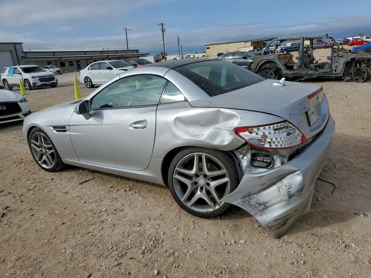 2013 Mercedes-Benz Slk 250 VIN: WDDPK4HA4DF072552 Lot: 93875825