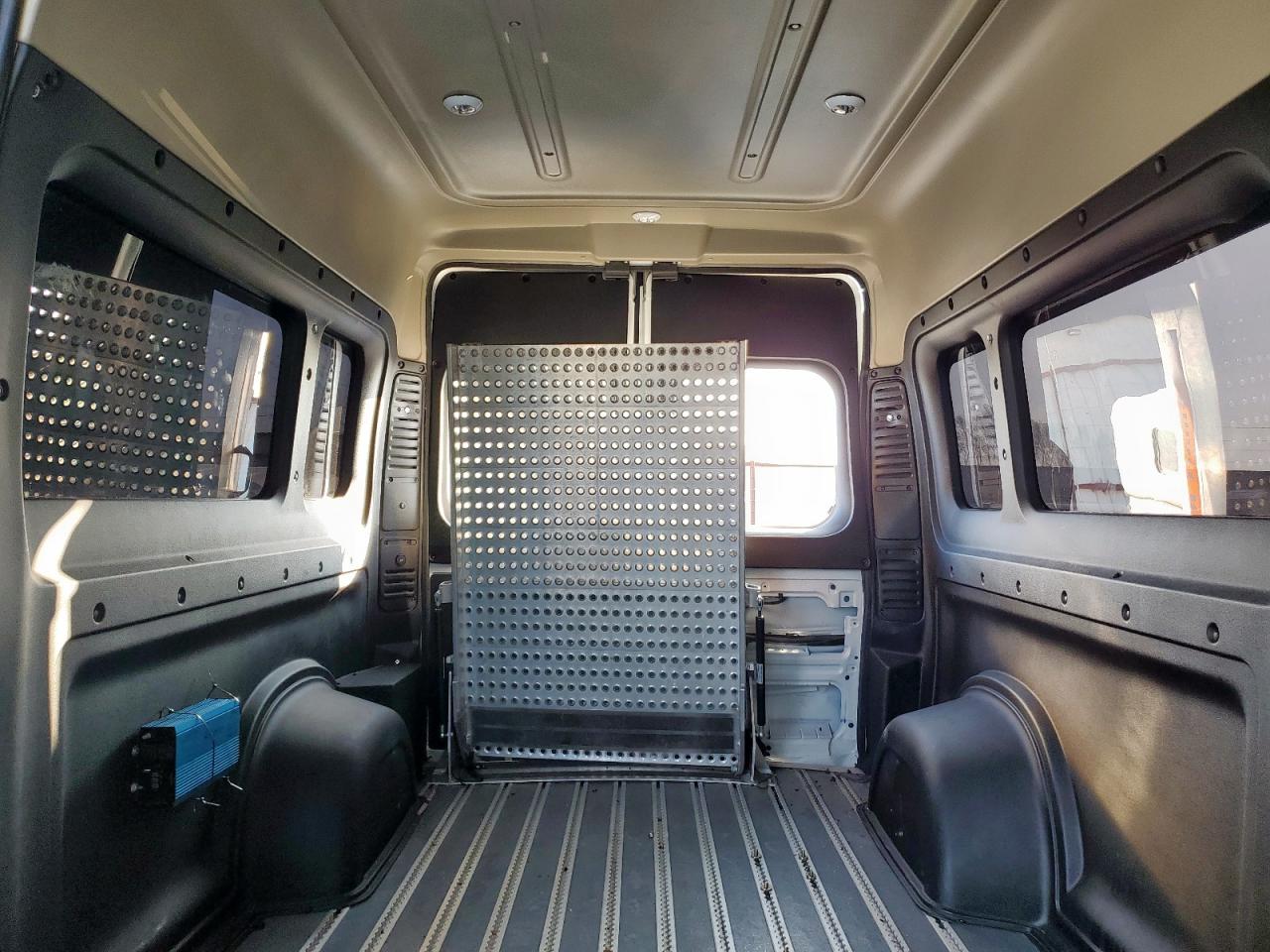 2021 Ram Promaster 2500 Delivery Van VIN: 3C6LRVPG2ME520515 Lot: 93217105