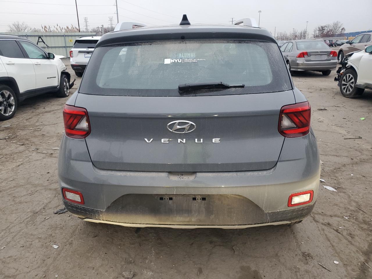 2021 Hyundai Venue Sel VIN: KMHRC8A39MU126373 Lot: 93414415