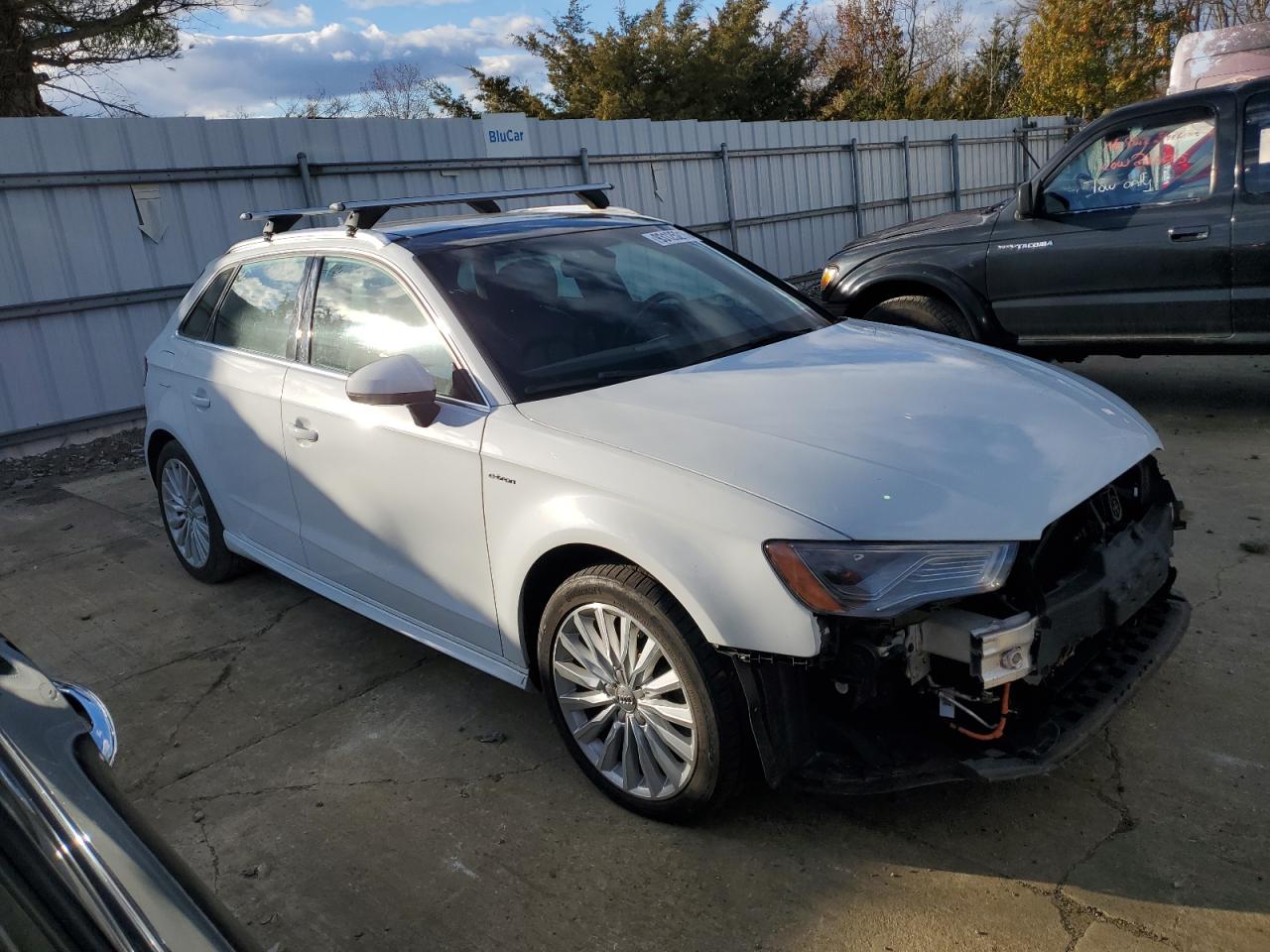 Фото: WAUTPBFF0GA132693