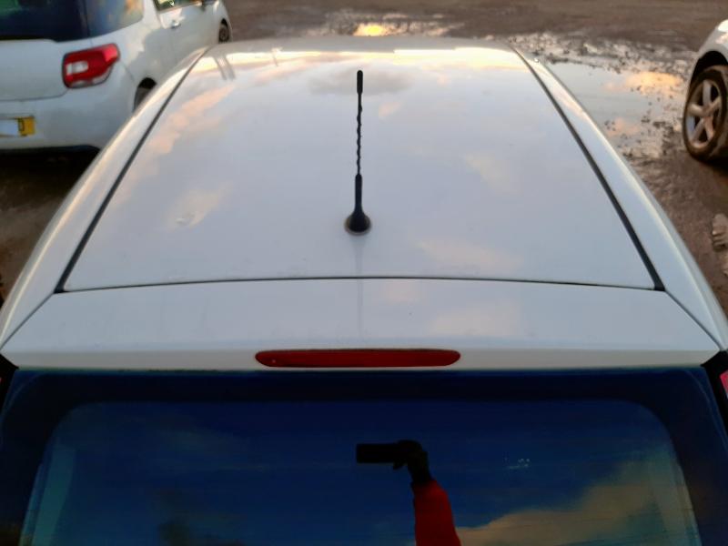 2014 FIAT PUNTO 1.2 EASY 5DR