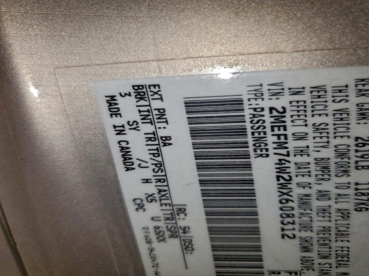 1998 Mercury Grand Marquis Gs VIN: 2MEFM74W2WX608312 Lot: 94398245