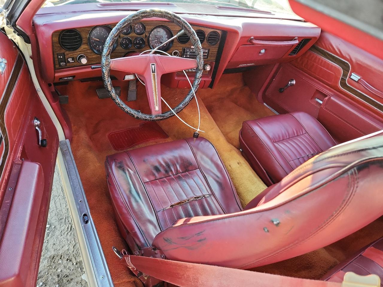 1977 Pontiac Lemans VIN: 2F37Z7P314667 Lot: 92000545