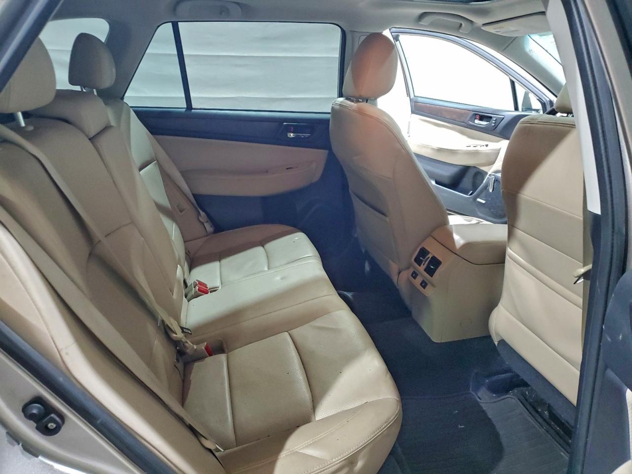 2015 Subaru Outback 3.6R Limited VIN: 4S4BSENCXF3254840 Lot: 94070035