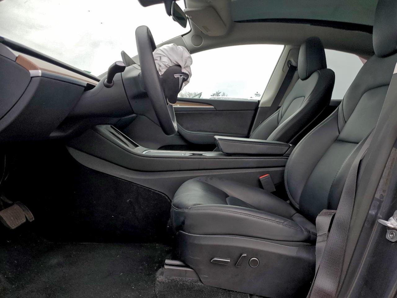 2023 Tesla Model Y VIN: 7SAYGAEE9PF750911 Lot: 94286175